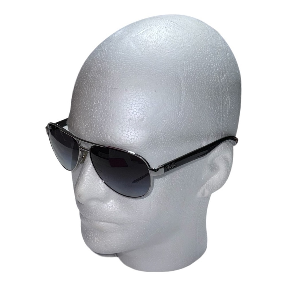 Ray Ban (EUC) Unisex Aviator Sunglasses - Picture 7 of 16